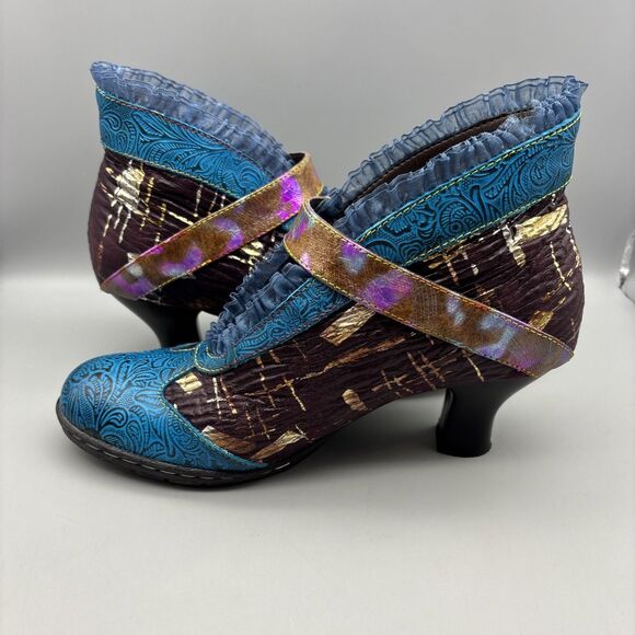 Colorful Ankle Boots with Floral Accent - Picture 7 of 11